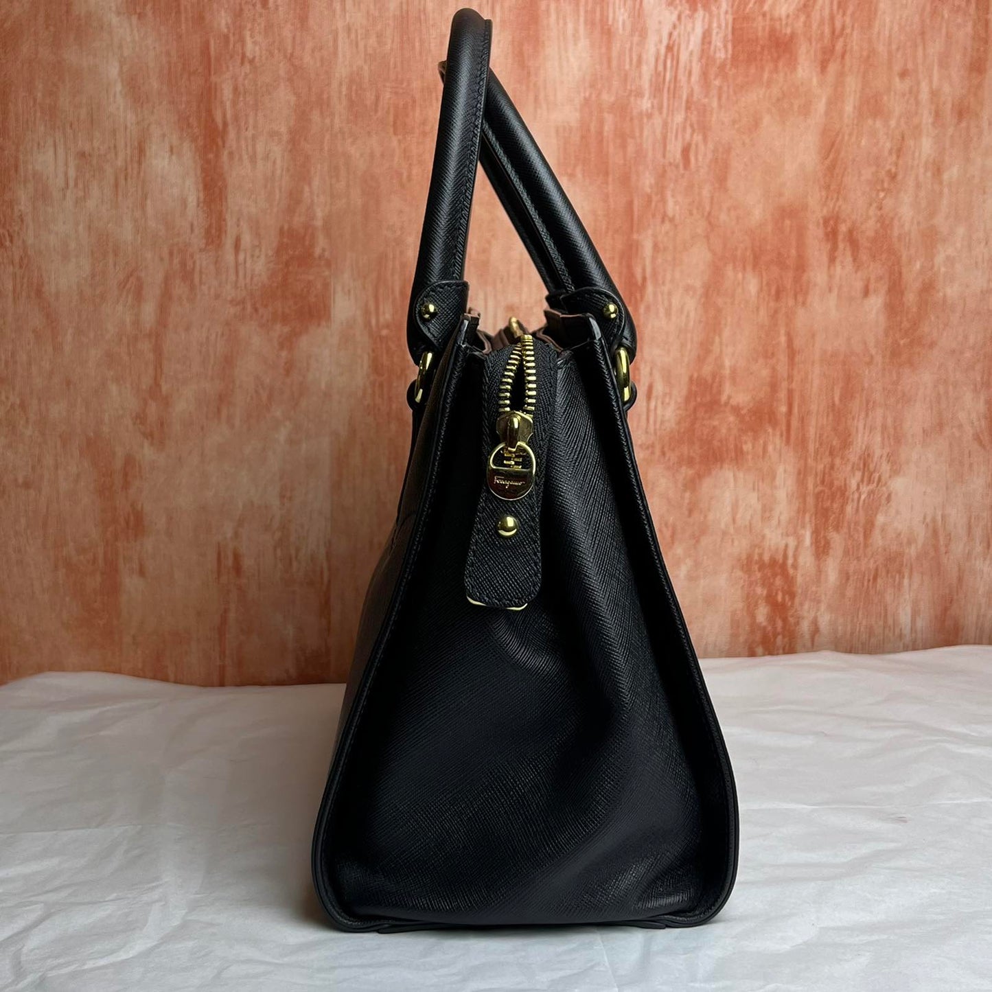 Salvatore Ferragamo Leather Becky Bag – Black 7.9"H x 9.8"L x 4.3"W
