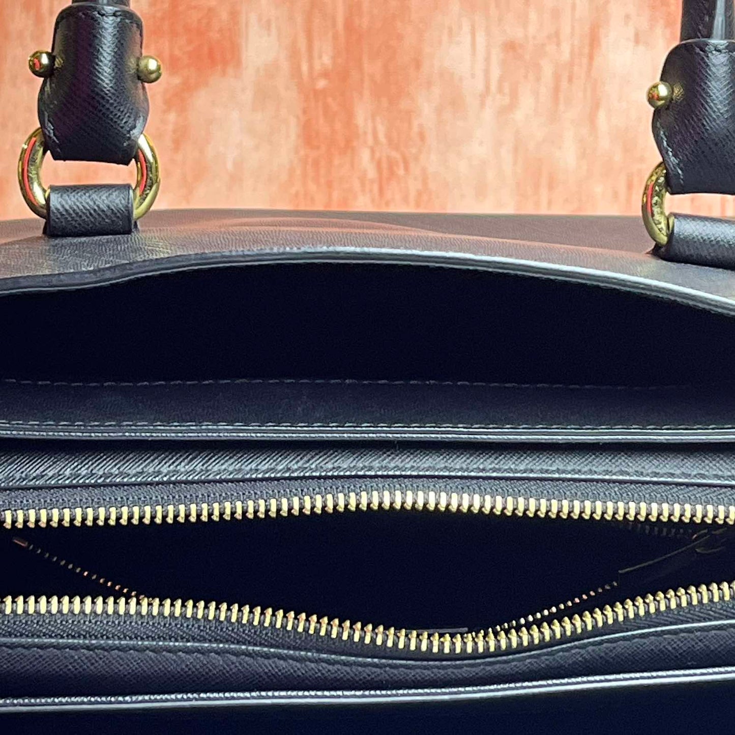 Salvatore Ferragamo Leather Becky Bag – Black 7.9"H x 9.8"L x 4.3"W