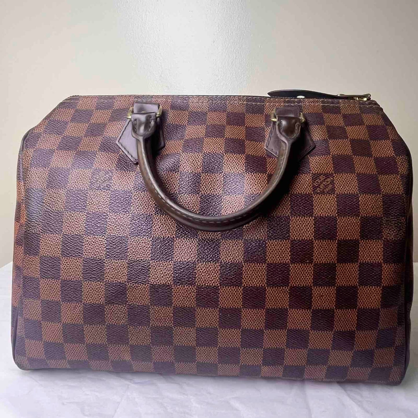 Louis Vuitton Speedy 30, Damier Ebene – 8.3"H x 11.8"L x 6.7"W
