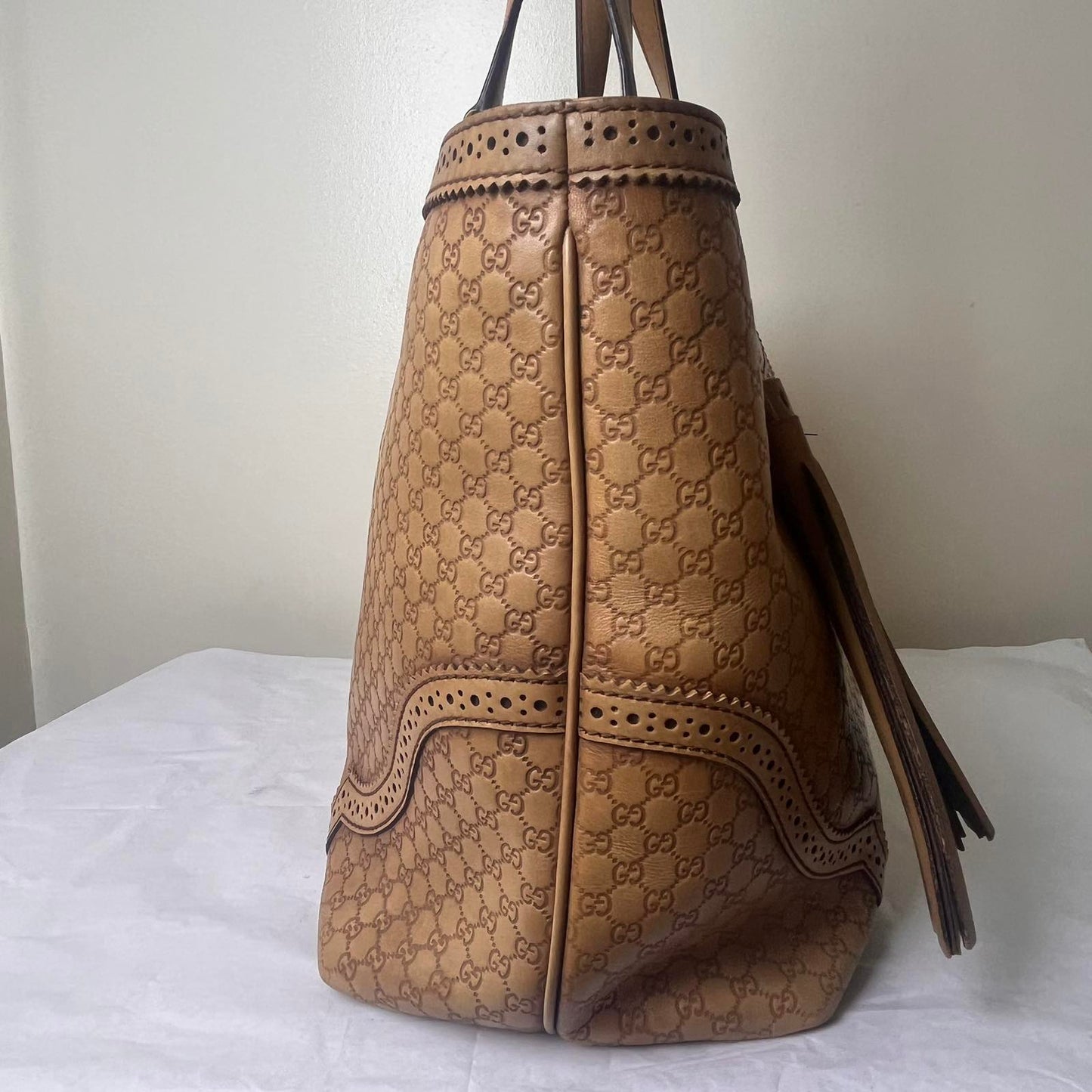 Gucci Microguccissima Tote Brown – 9.8"H x 13"L x 5.5"W
