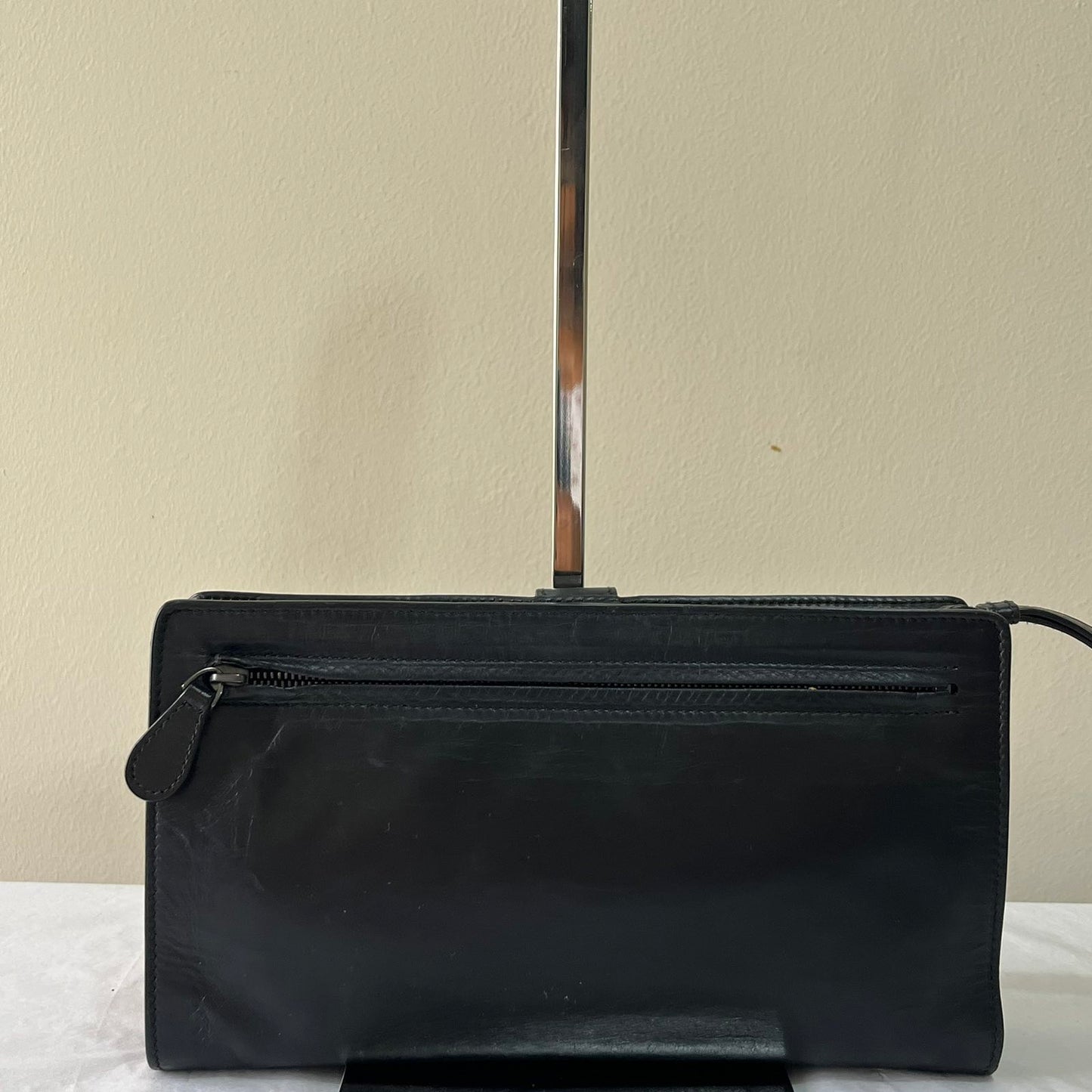 Bottega Veneta Continental Wallet Black – 3.9"H x 7.5"L x 1"W