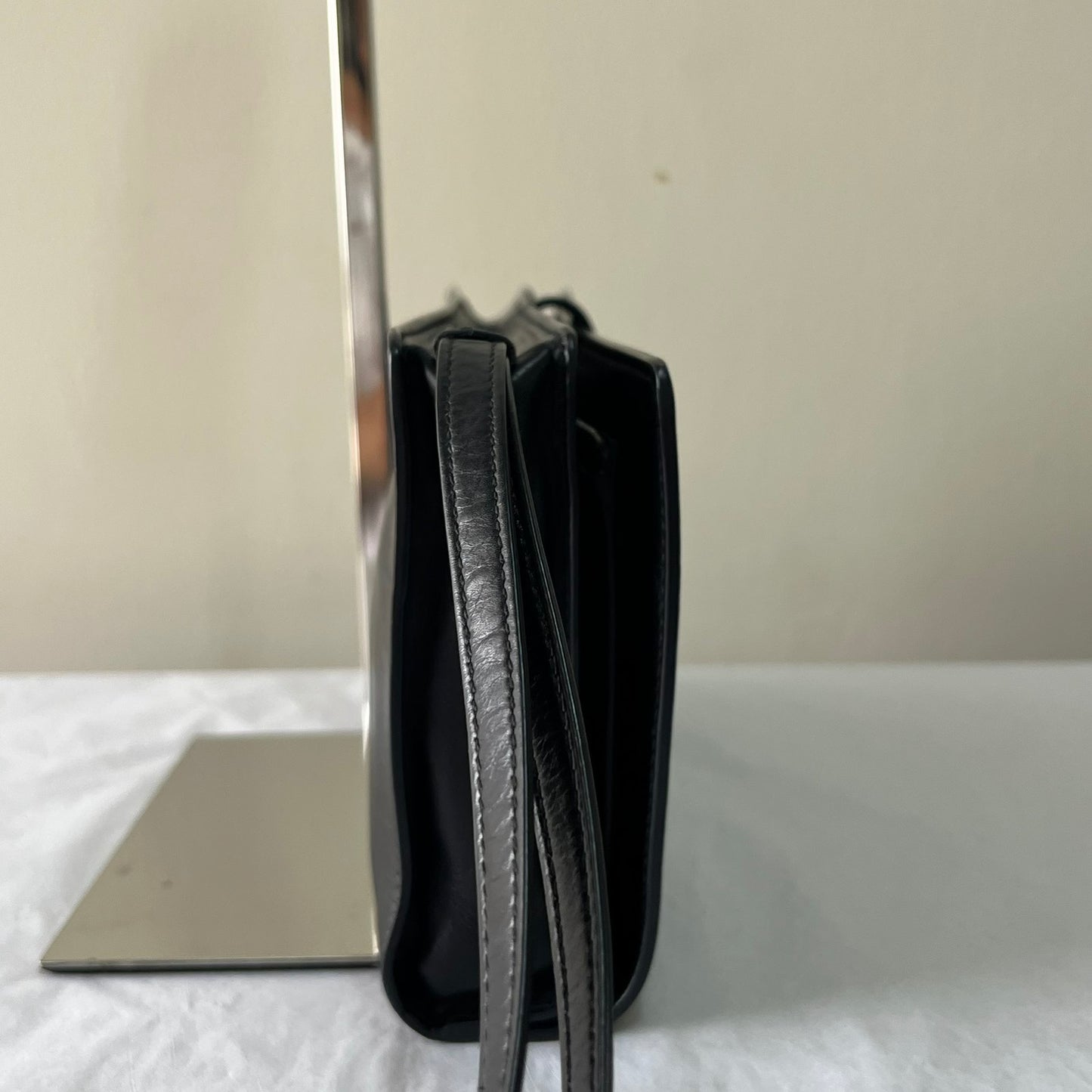 Bottega Veneta Continental Wallet Black – 3.9"H x 7.5"L x 1"W