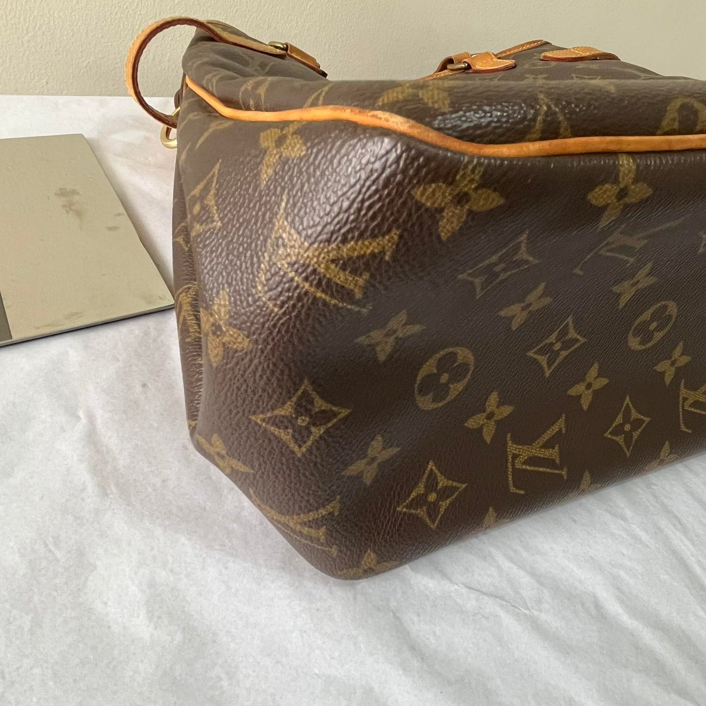 Louis Vuitton Batignolles Vertical Monogram Canvas – 12.2"H x 10.2"L x 5.1"W