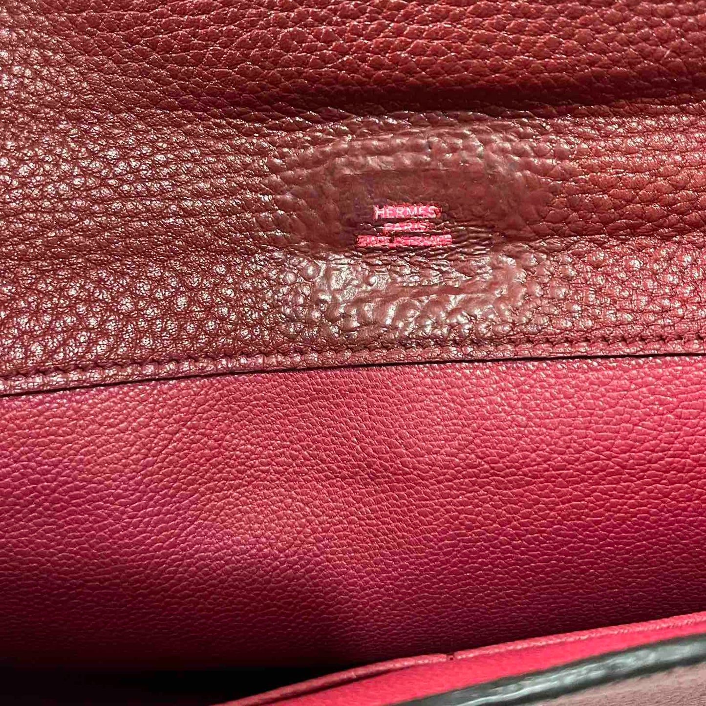 Hermès Kelly Purse Maroon – 7.5"H x 10"L x 3.5"W