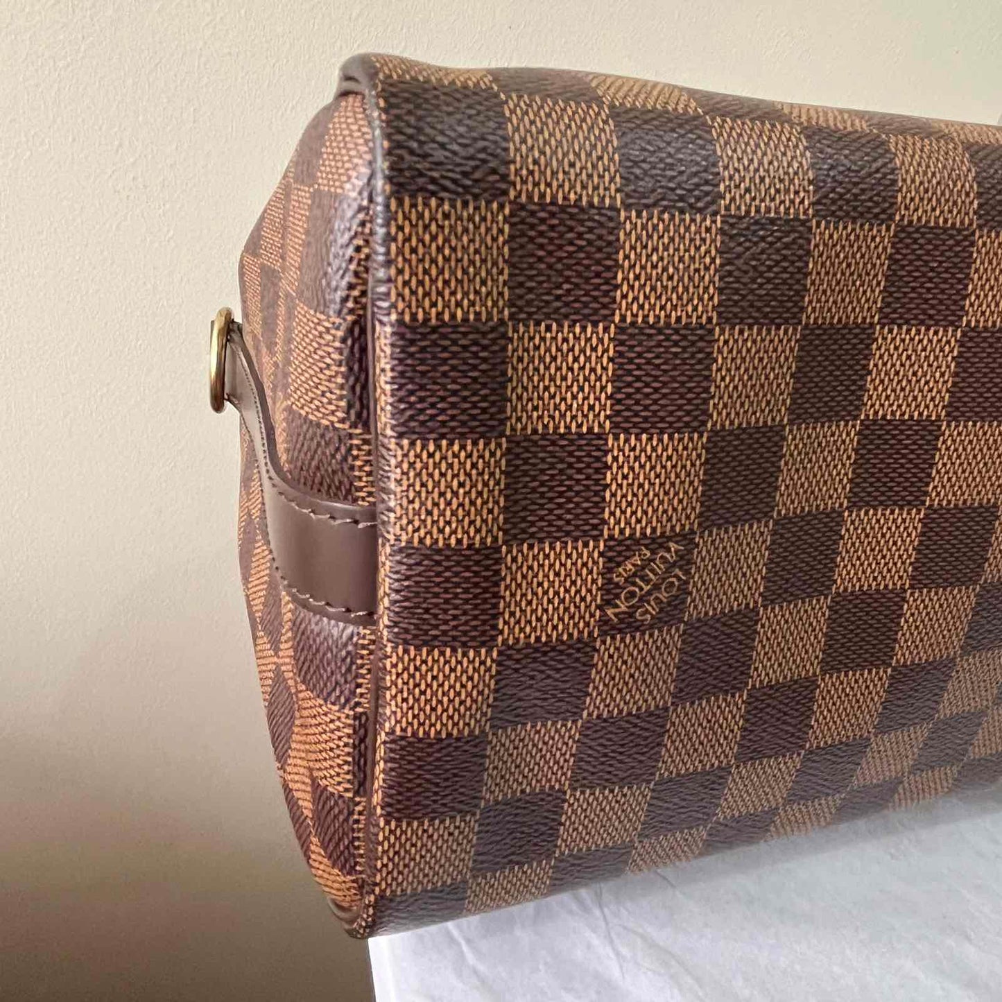 Louis Vuitton Speedy 25 Damier Ebene – 7.5"H x 10.2"L x 5.9"W
