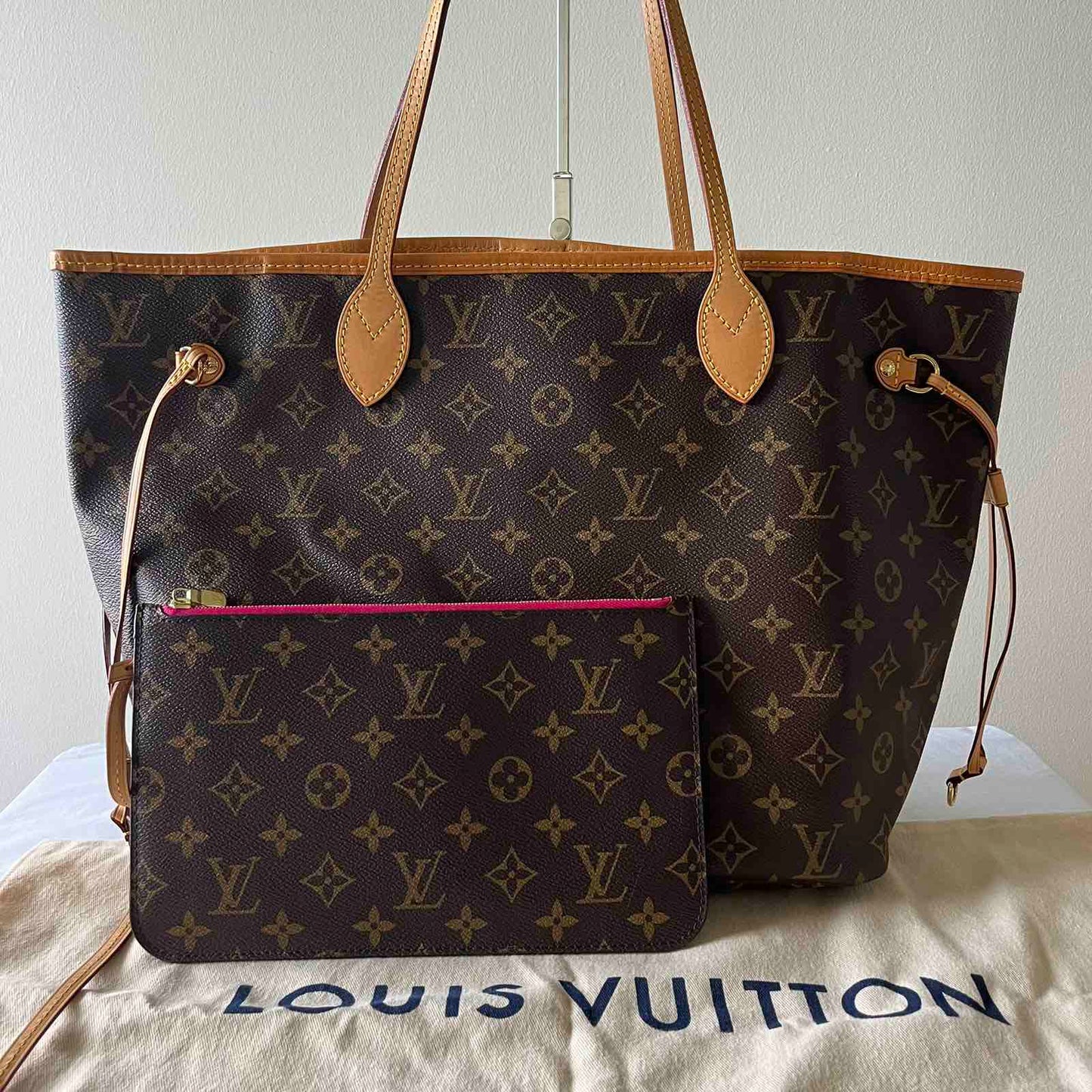 Louis Vuitton Neverfull MM Monogram Canvas – 11.4"H x 12.6"L x 6.7"W