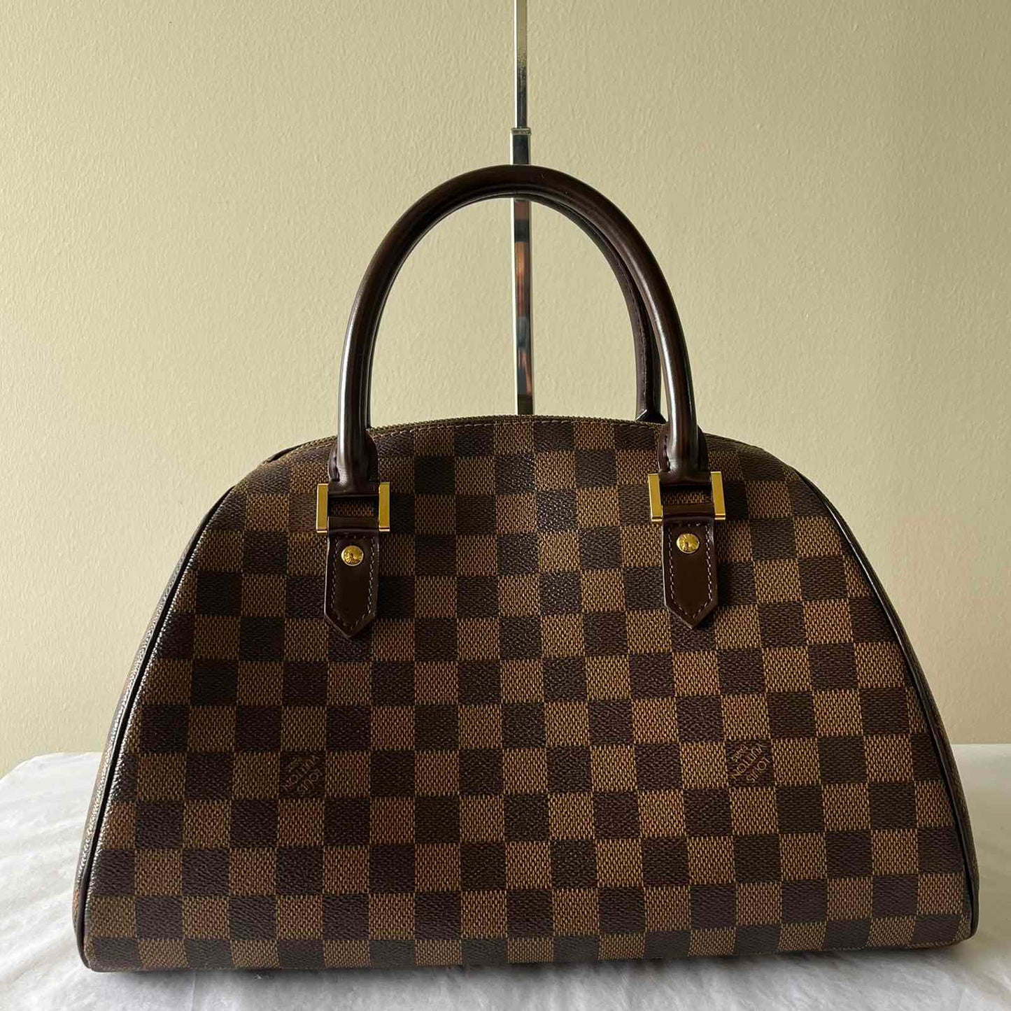 Louis Vuitton Ribera PM Damier Ebene – 6.3"H x 12.2"L x 5.9"W