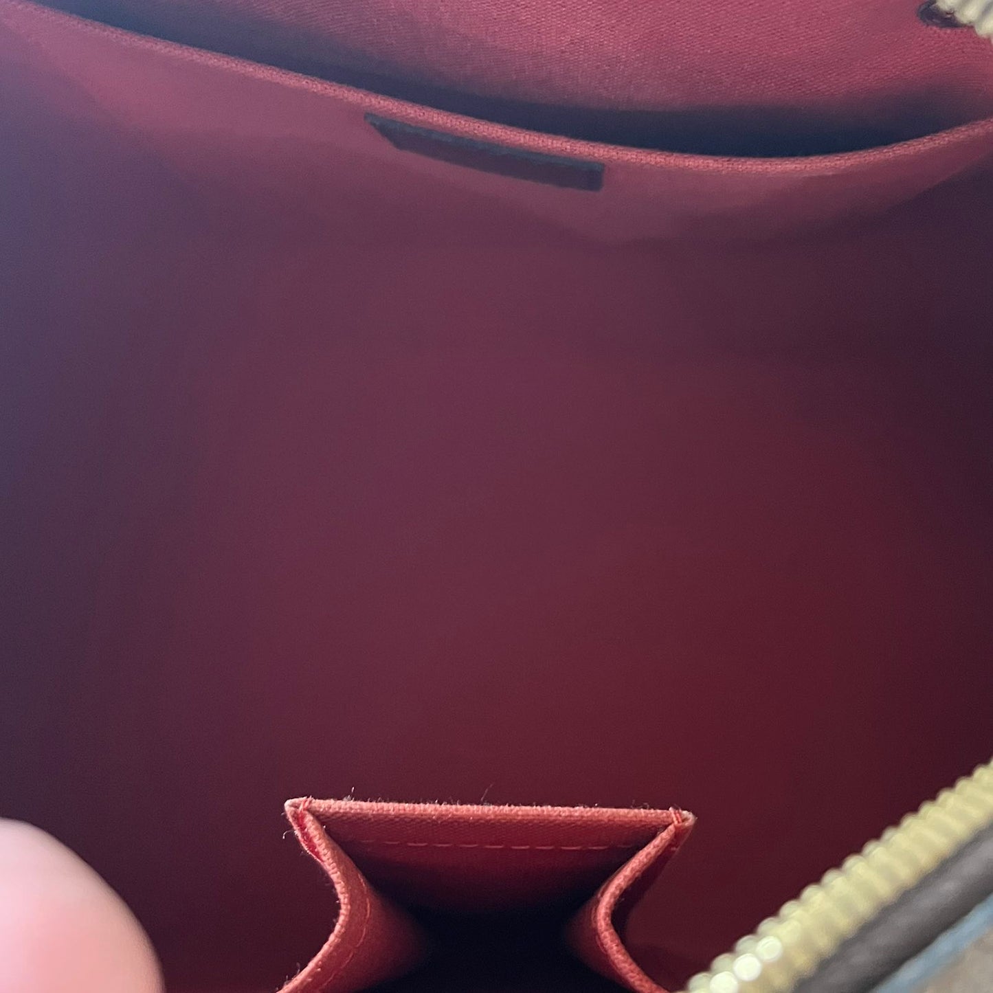 Louis Vuitton Ribera PM Damier Ebene – 6.3"H x 12.2"L x 5.9"W