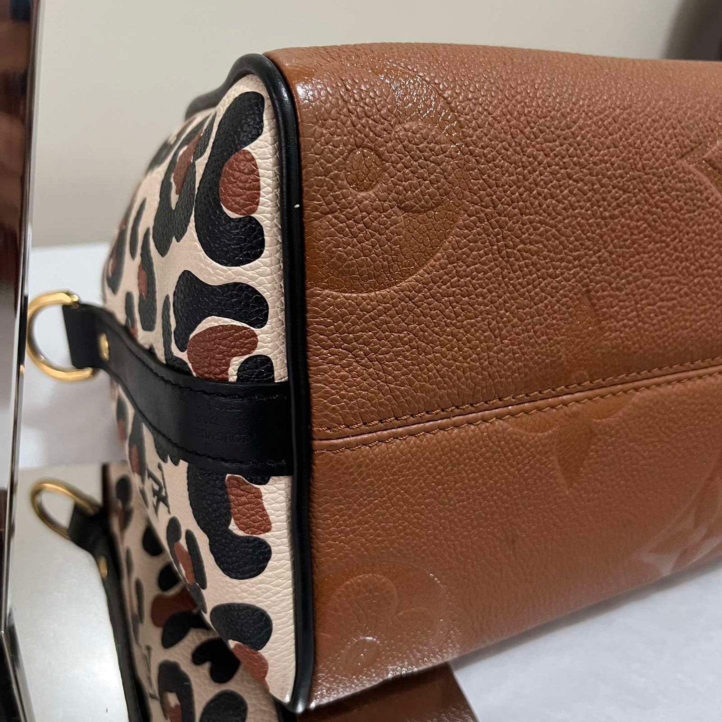 Louis Vuitton Speedy 25 Wild Brown – 7.5"H x 10.2"L x 5.9"W