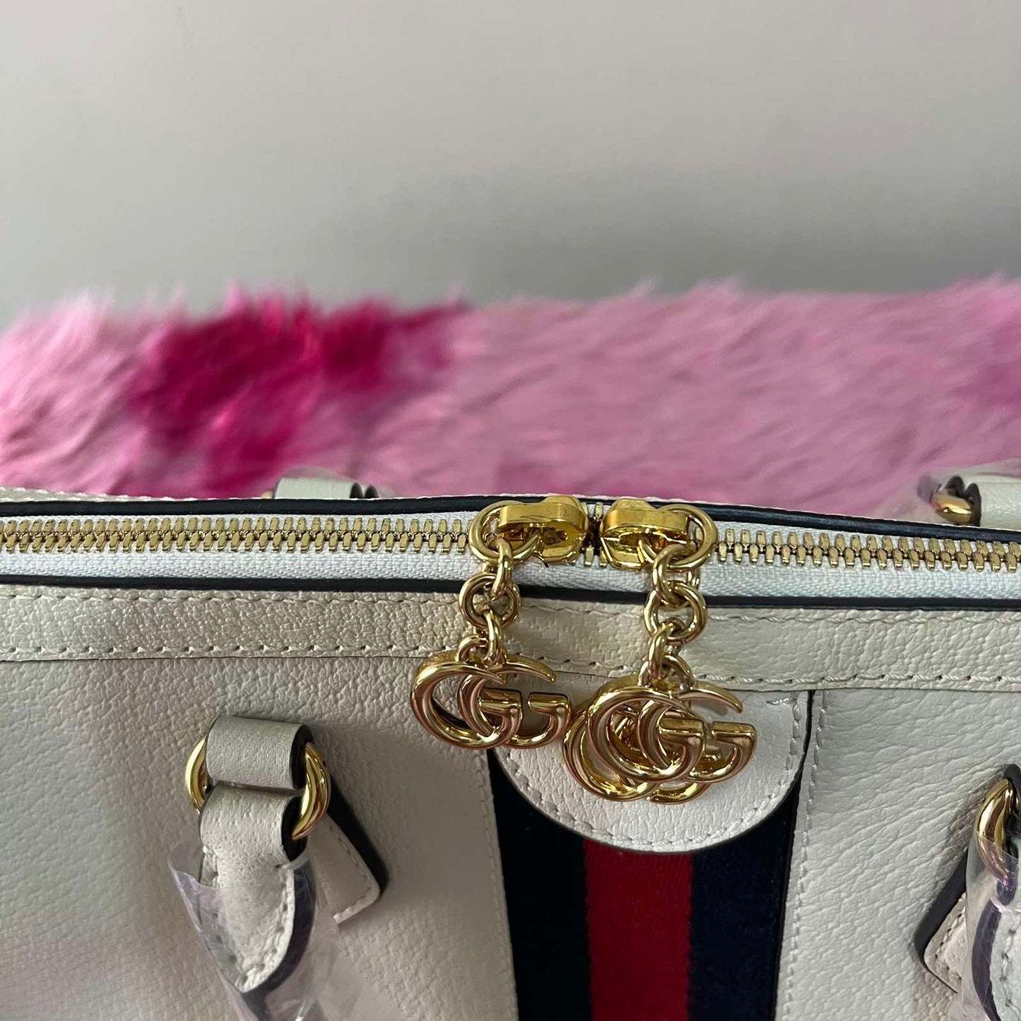 Gucci Ophidia Duffle White – 9.5"H x 13.8"L x 6.3"W