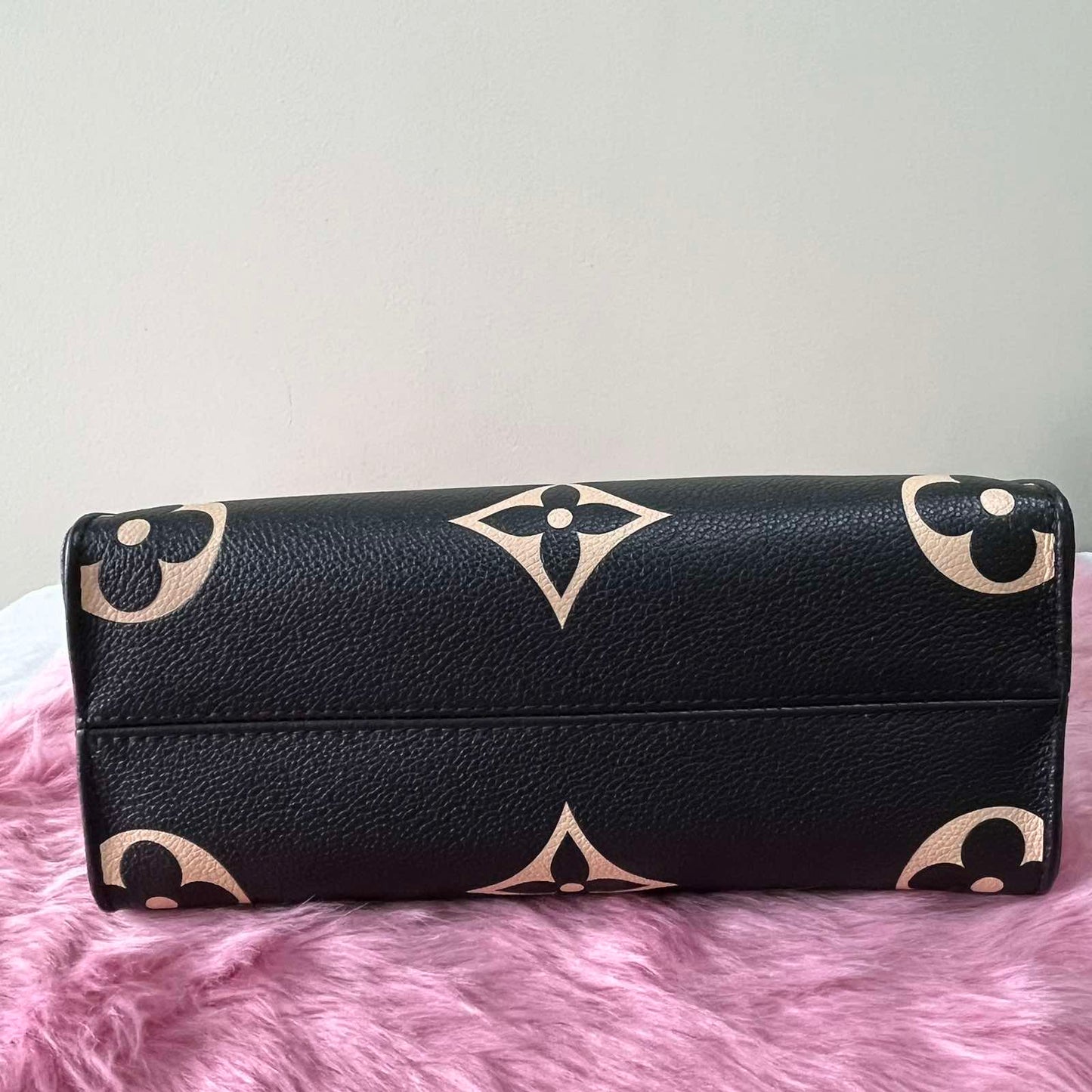 Louis Vuitton OnTheGo PM Black – 6.3"H x 9.8"L x 4.7"W