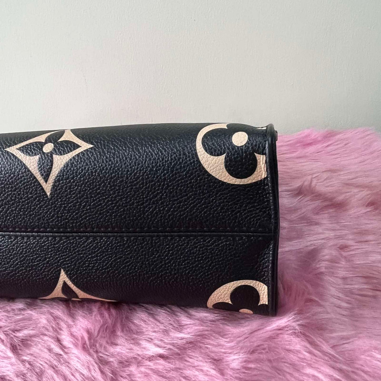 Louis Vuitton OnTheGo PM Black – 6.3"H x 9.8"L x 4.7"W