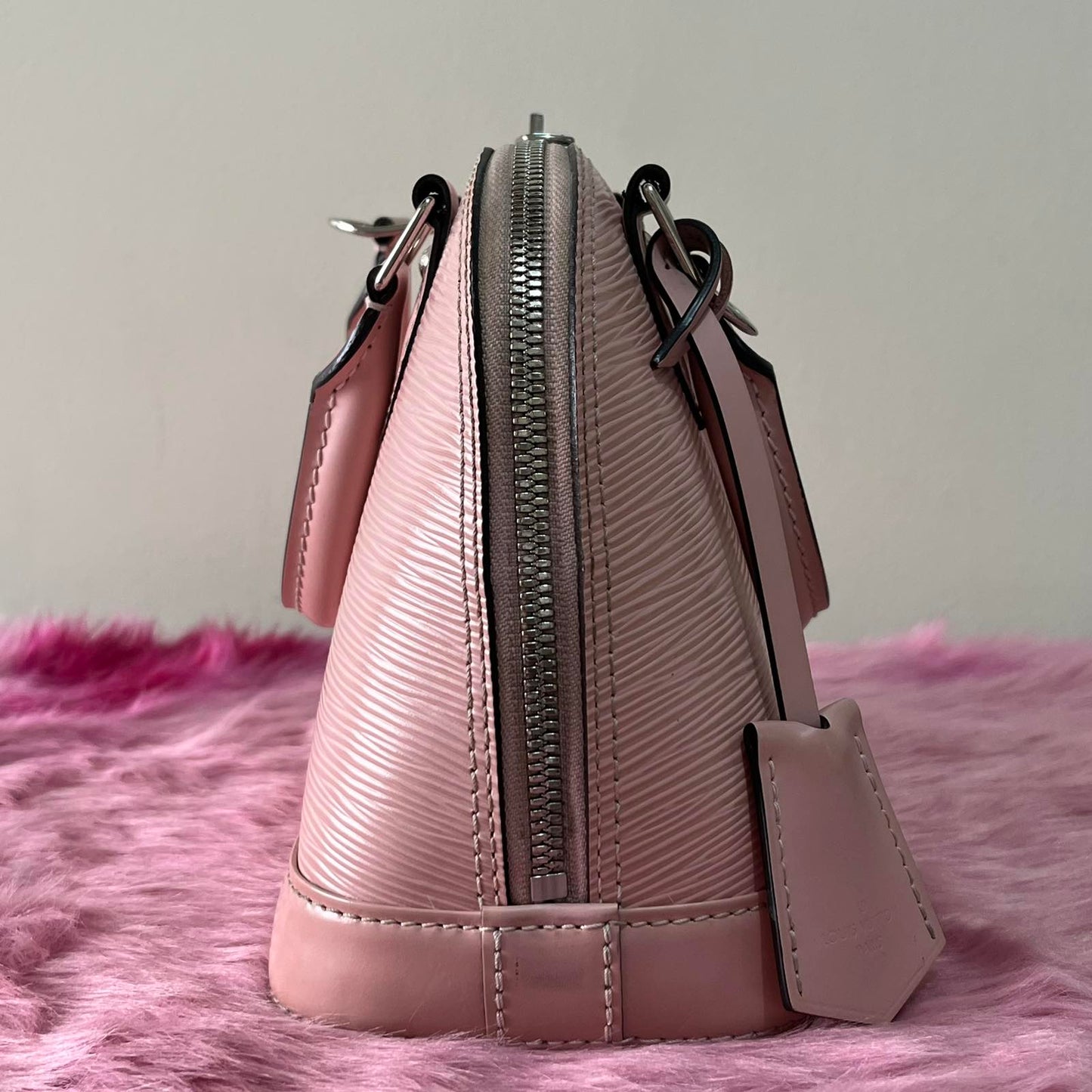 Louis Vuitton Alma BB Epi Pink – 6.7"H x 9.8"L x 4.7"W