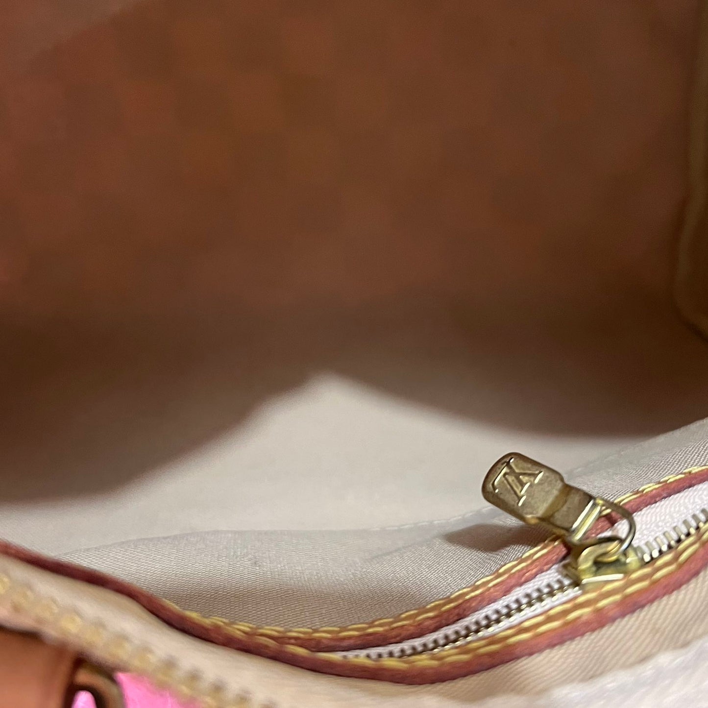 Louis Vuitton Speedy 25, Damier Azur – 7.5"H x 10.2"L x 6"W