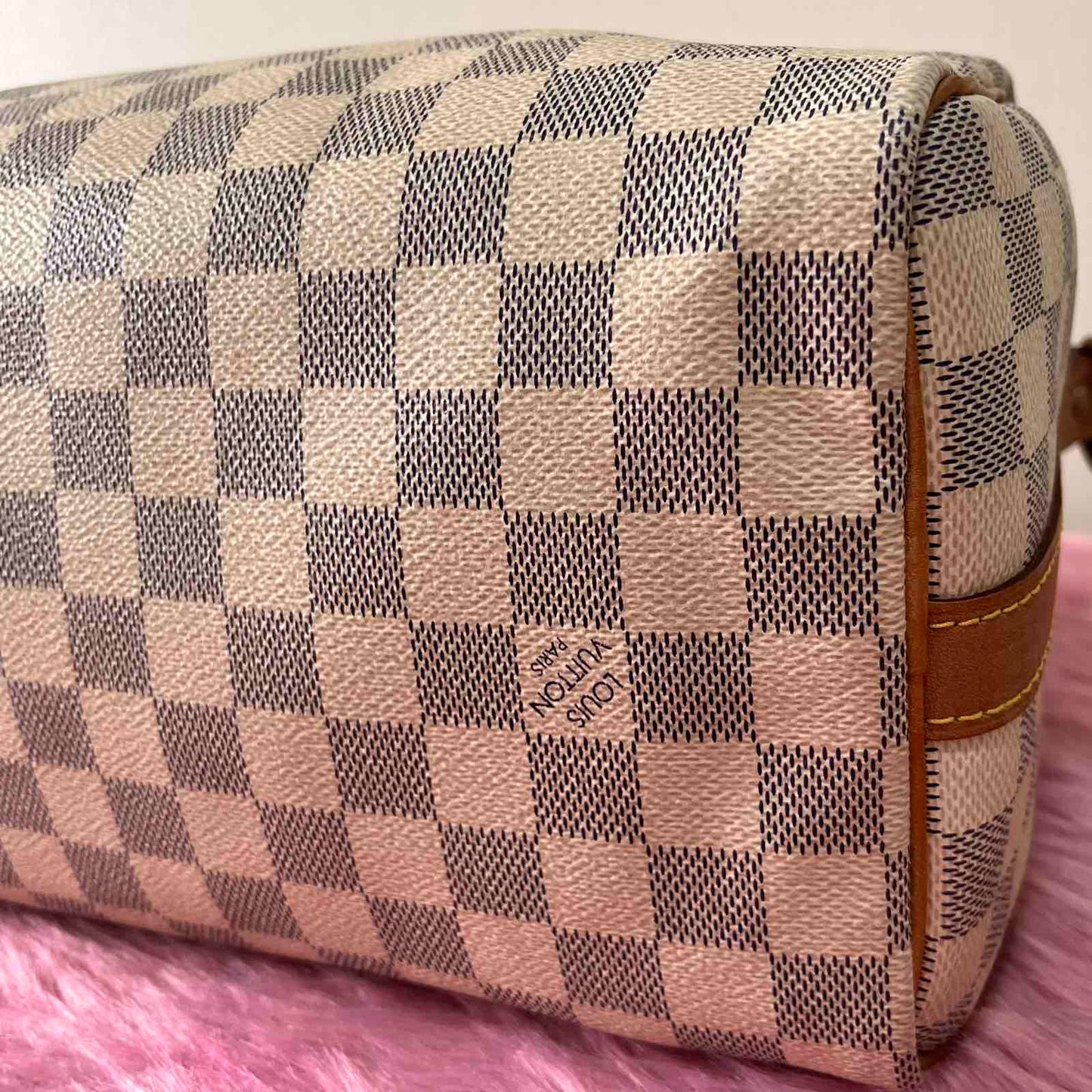 Louis Vuitton Speedy 25, Damier Azur – 7.5"H x 10.2"L x 6"W