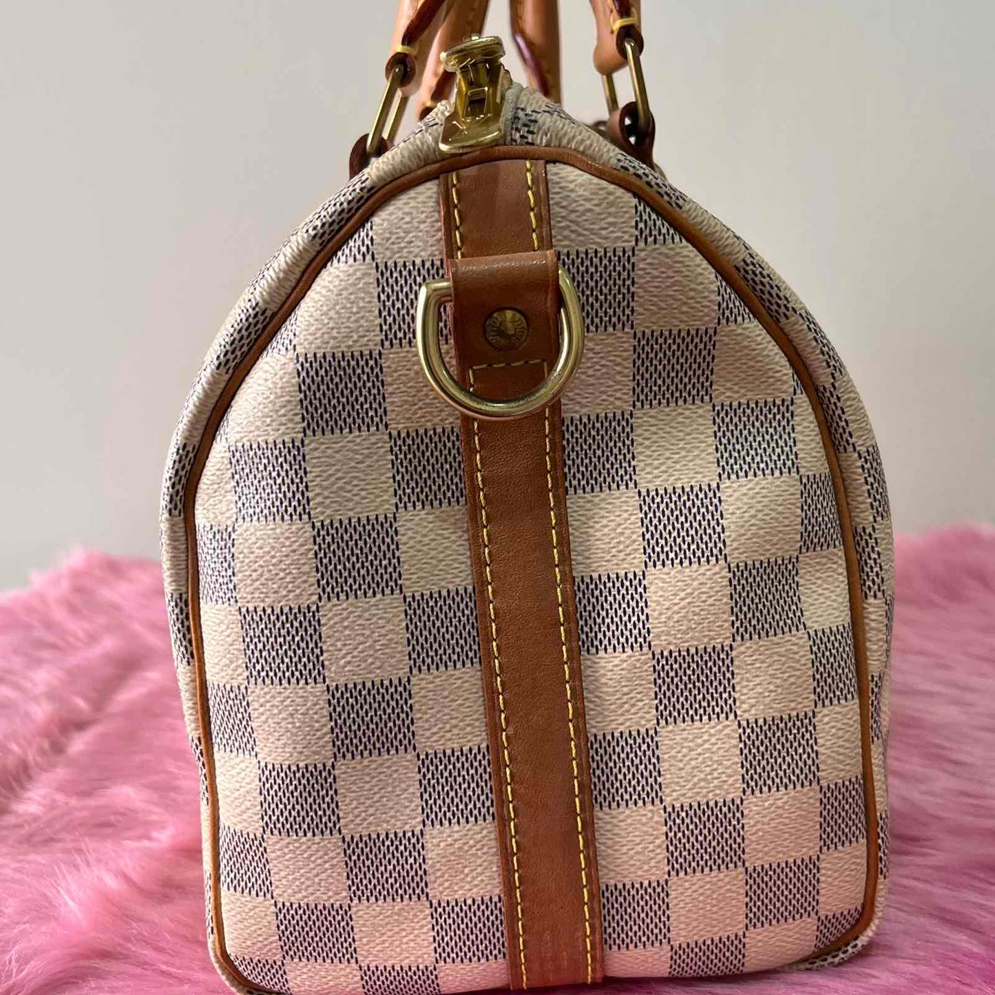 Louis Vuitton Speedy 25, Damier Azur – 7.5"H x 10.2"L x 6"W