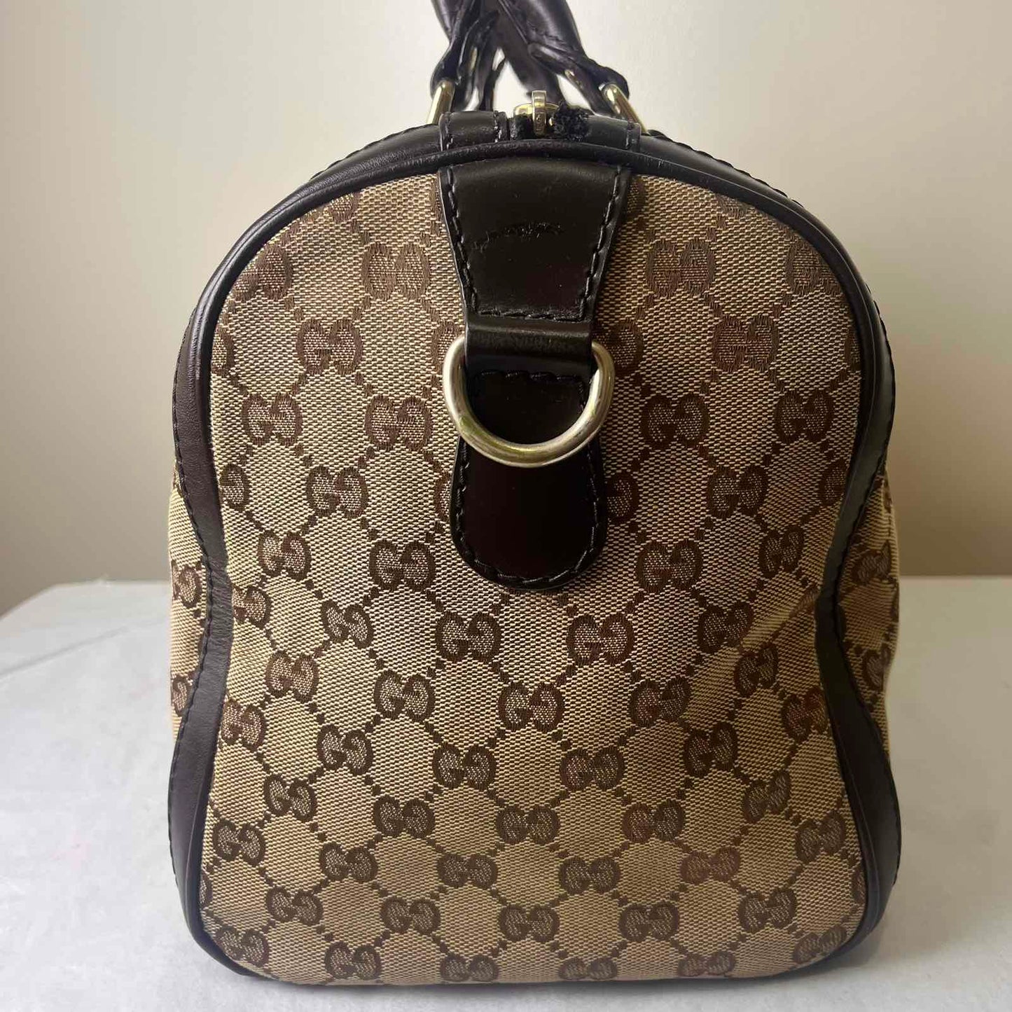 Gucci Vintage Web GG Boston – 7.9"H x 11.8"L x 6.7"W