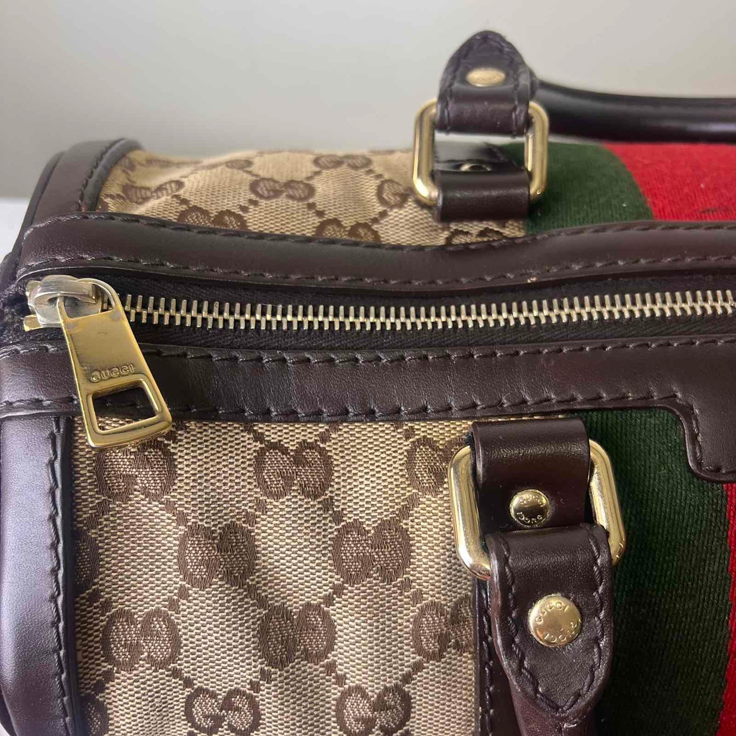Gucci Vintage Web GG Boston – 7.9"H x 11.8"L x 6.7"W